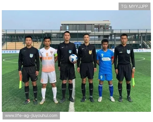 足球女蓝比分大战再掀热潮巾帼争锋赛场燃起胜负之火